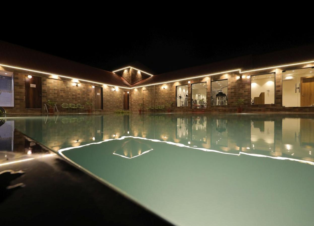 Sarovar Portico, Szomnáth Kültér fotó