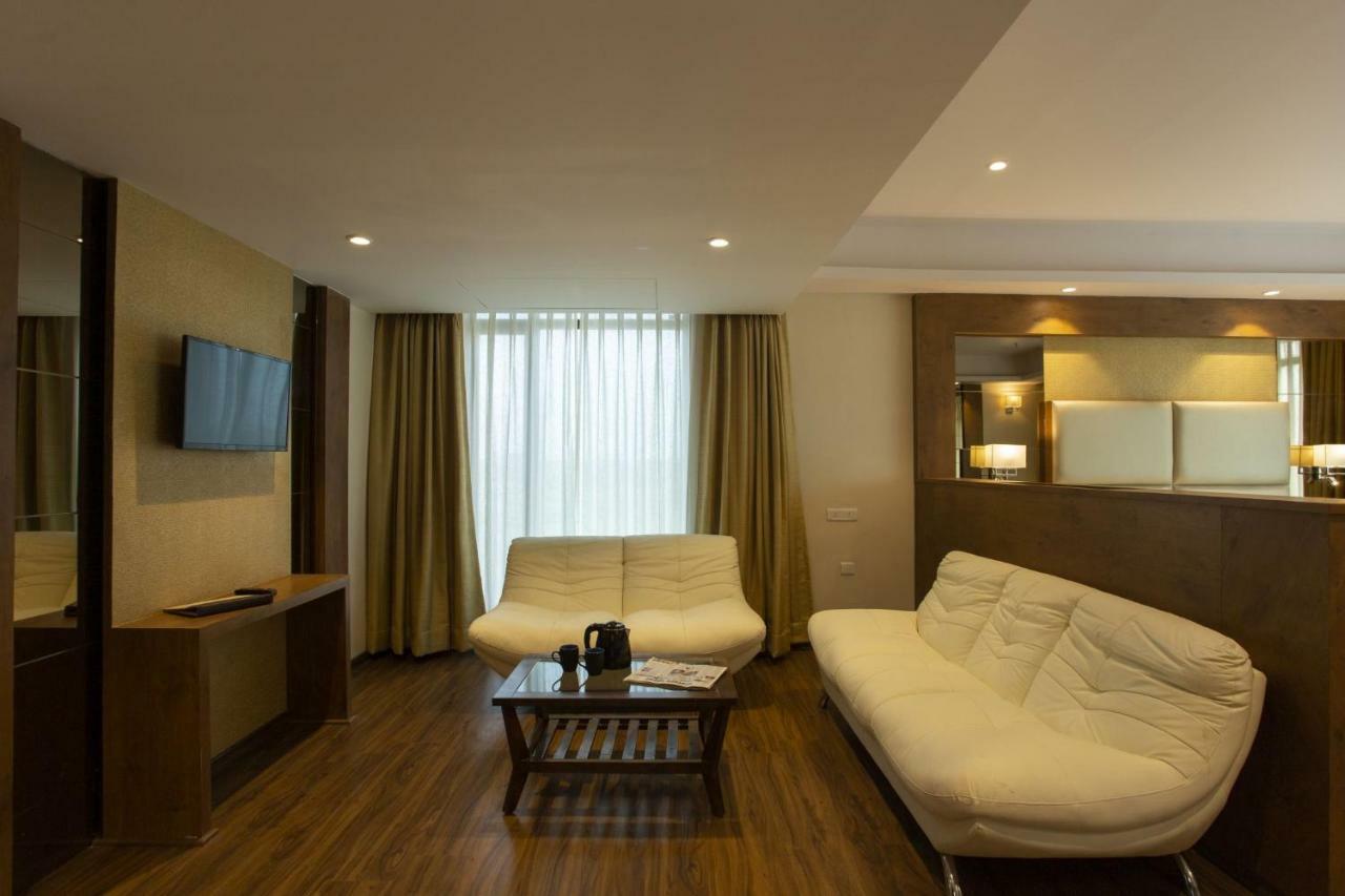 Sarovar Portico, Szomnáth Kültér fotó