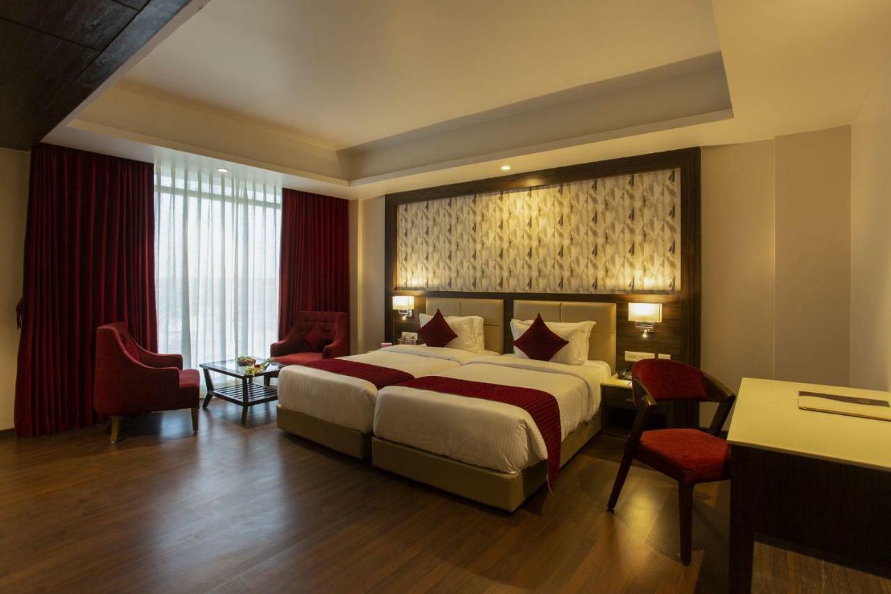 Sarovar Portico, Szomnáth Kültér fotó
