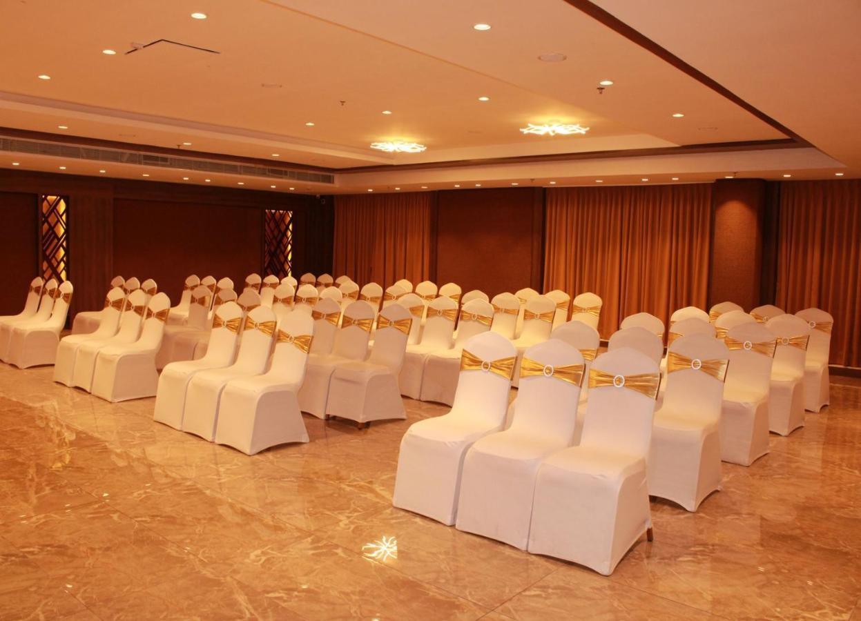 Sarovar Portico, Szomnáth Kültér fotó