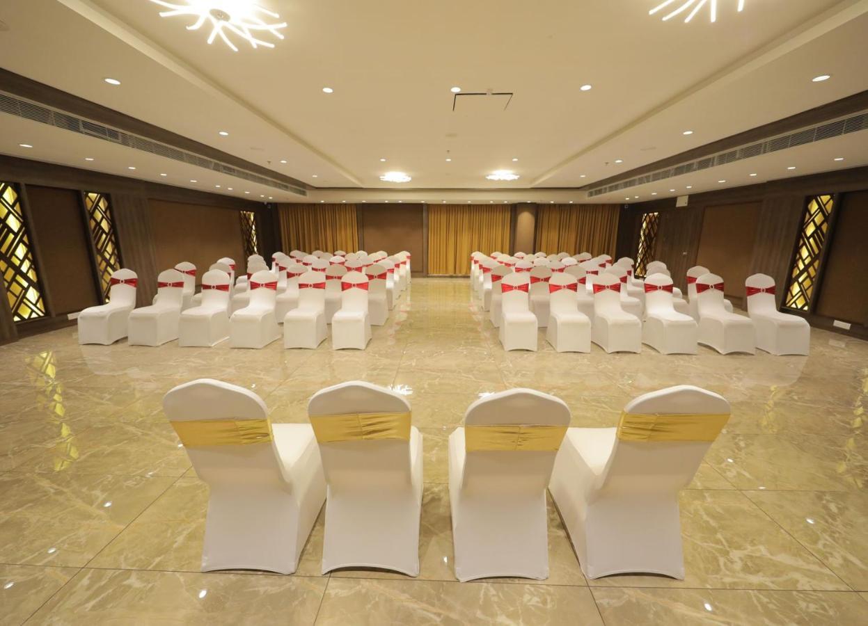 Sarovar Portico, Szomnáth Kültér fotó